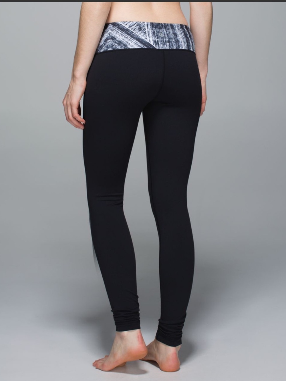 Lululemon Wunder Under Straight Leg Yoga Pants Leggings size 10